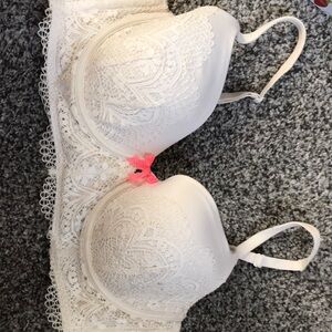 Victoria’s Secret bra